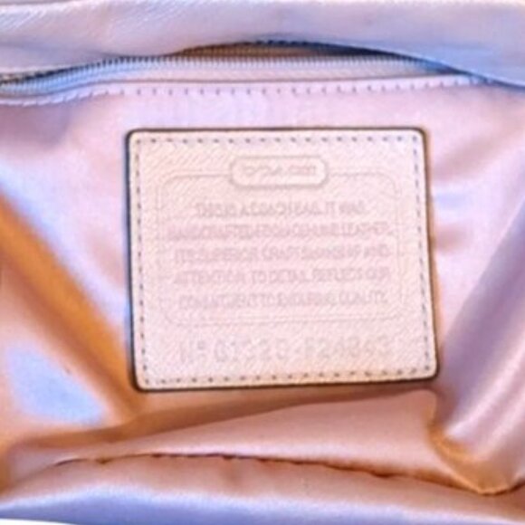 COACH Campbell Abby Turnlock Pink Shimmer Crossbody Camera Bag  -  F24823 - Picture 5 of 7